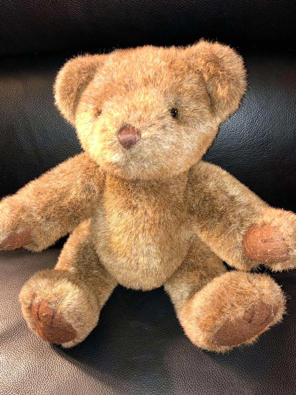 Vintage Barrington brown teddy bear made by Russ Berrie